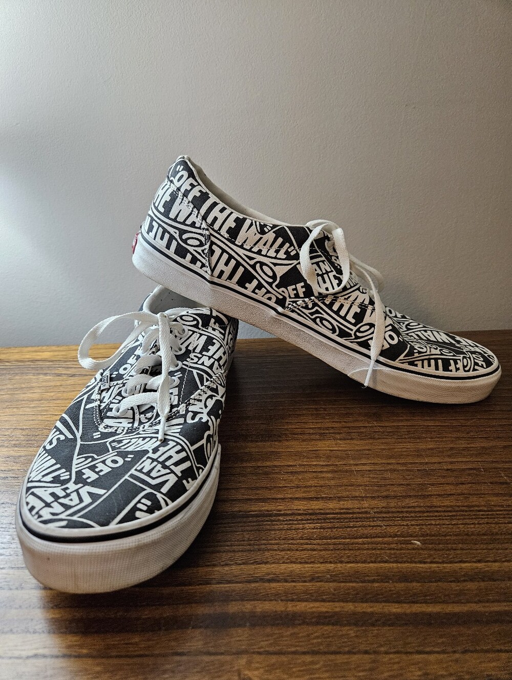 Vans Black & White 'Off The Wall' Graphic Sneakers Mens 14